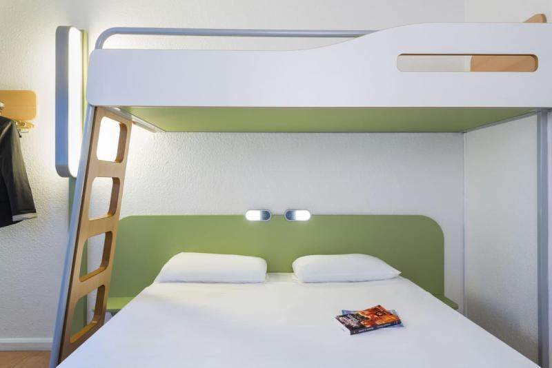 Ibis Budget Grenoble Sud Seyssinet Exterior foto