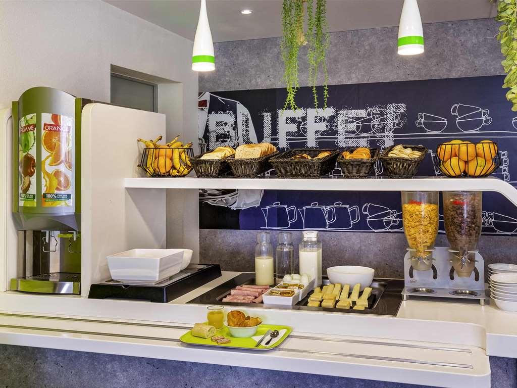 Ibis Budget Grenoble Sud Seyssinet Restaurant foto